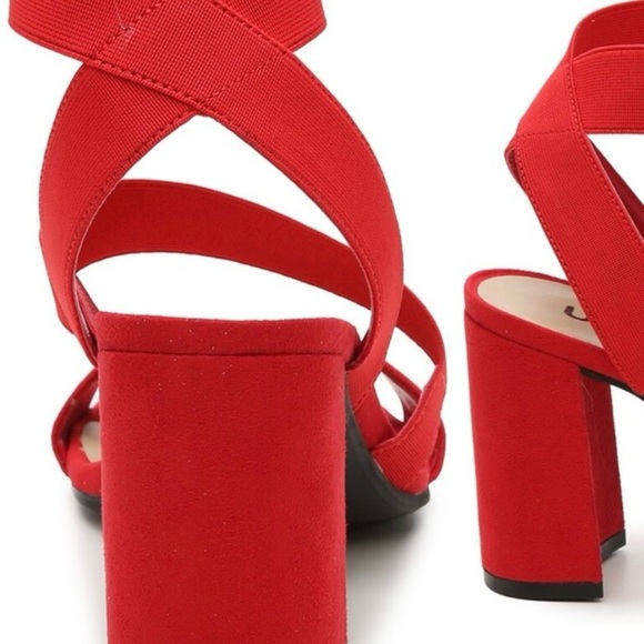 NWOT Unisa Red Strappy Block Heel Sandals - Picture 4 of 5